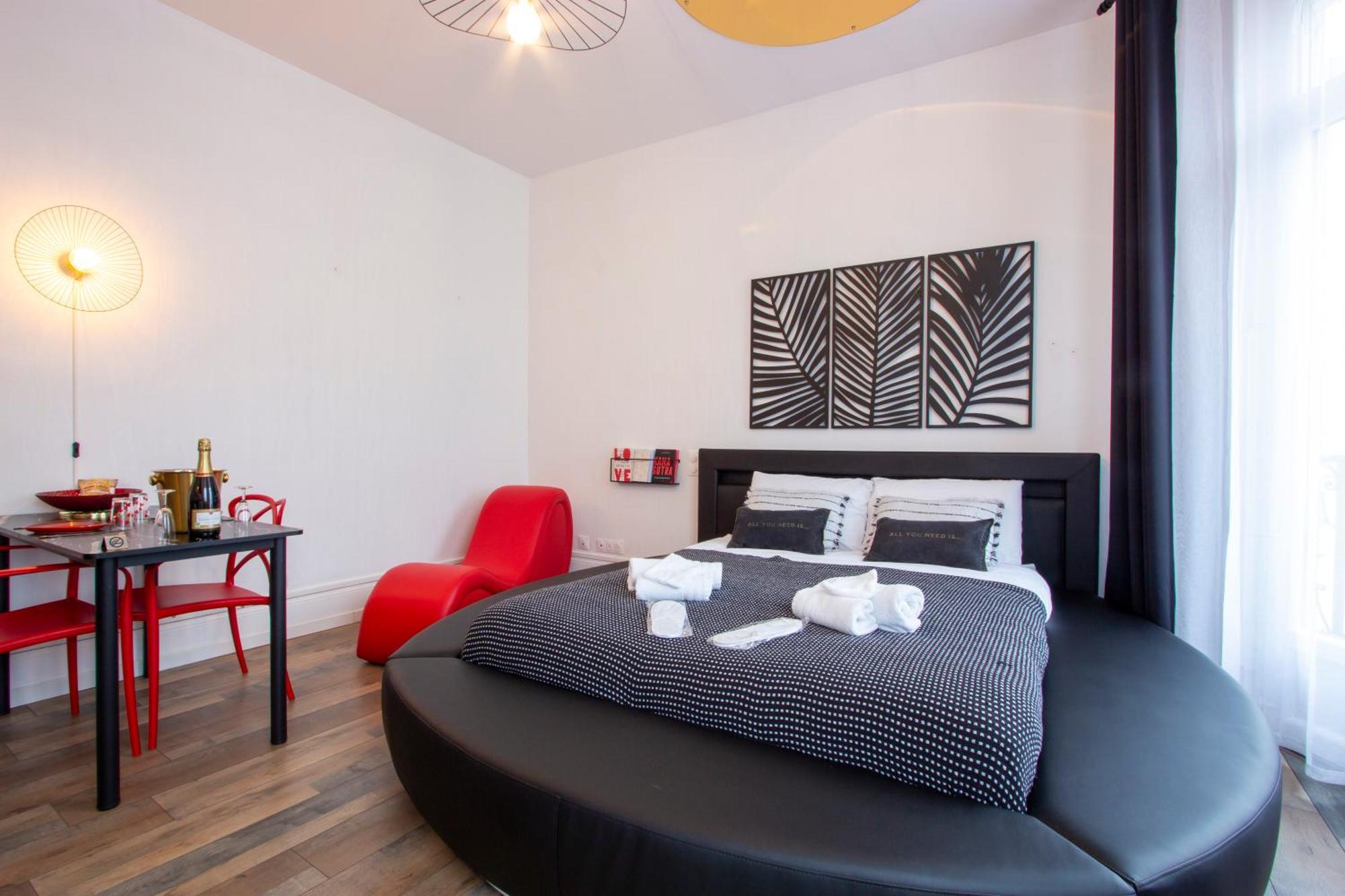 L'Hyper Centre - Netflix & Wifi - Literie Haut De Gamme - Check-In 24H24 - Goodmarning Châlons-en-Champagne Exteriör bild